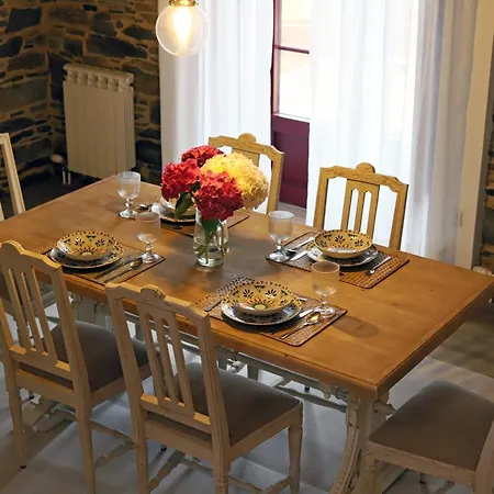 بيت للعطل A Calzada