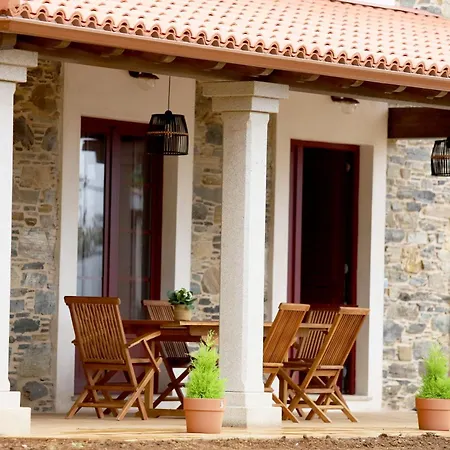 بيت للعطل A Calzada