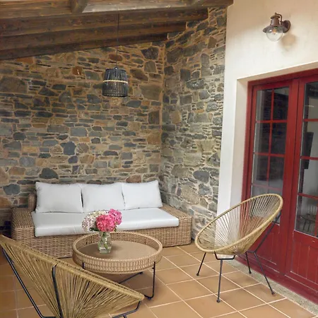 بيت للعطل A Calzada *